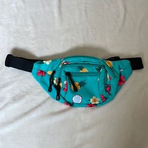 Amazon Fanny pack